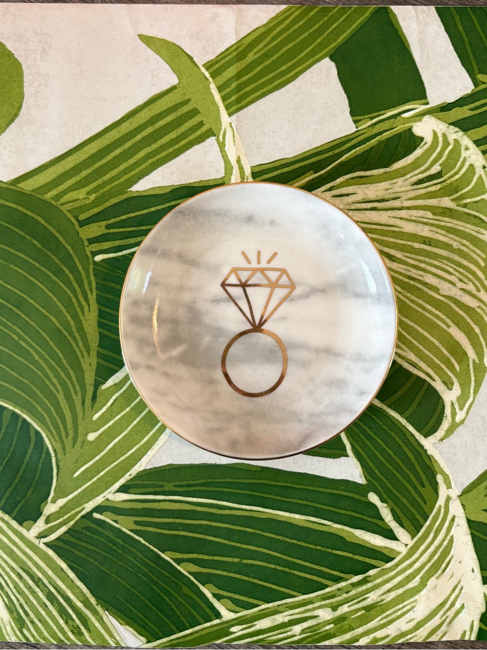 Marble-Effect Engagement Ring / Trinket Dish💍